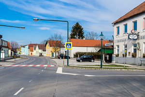 Bildvergleich - Hauptstraße ab Gasthaus Fröch in Blickrichtung Norden